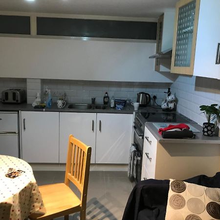 West Kensington 3 Bedroom Apartment Londres Extérieur photo